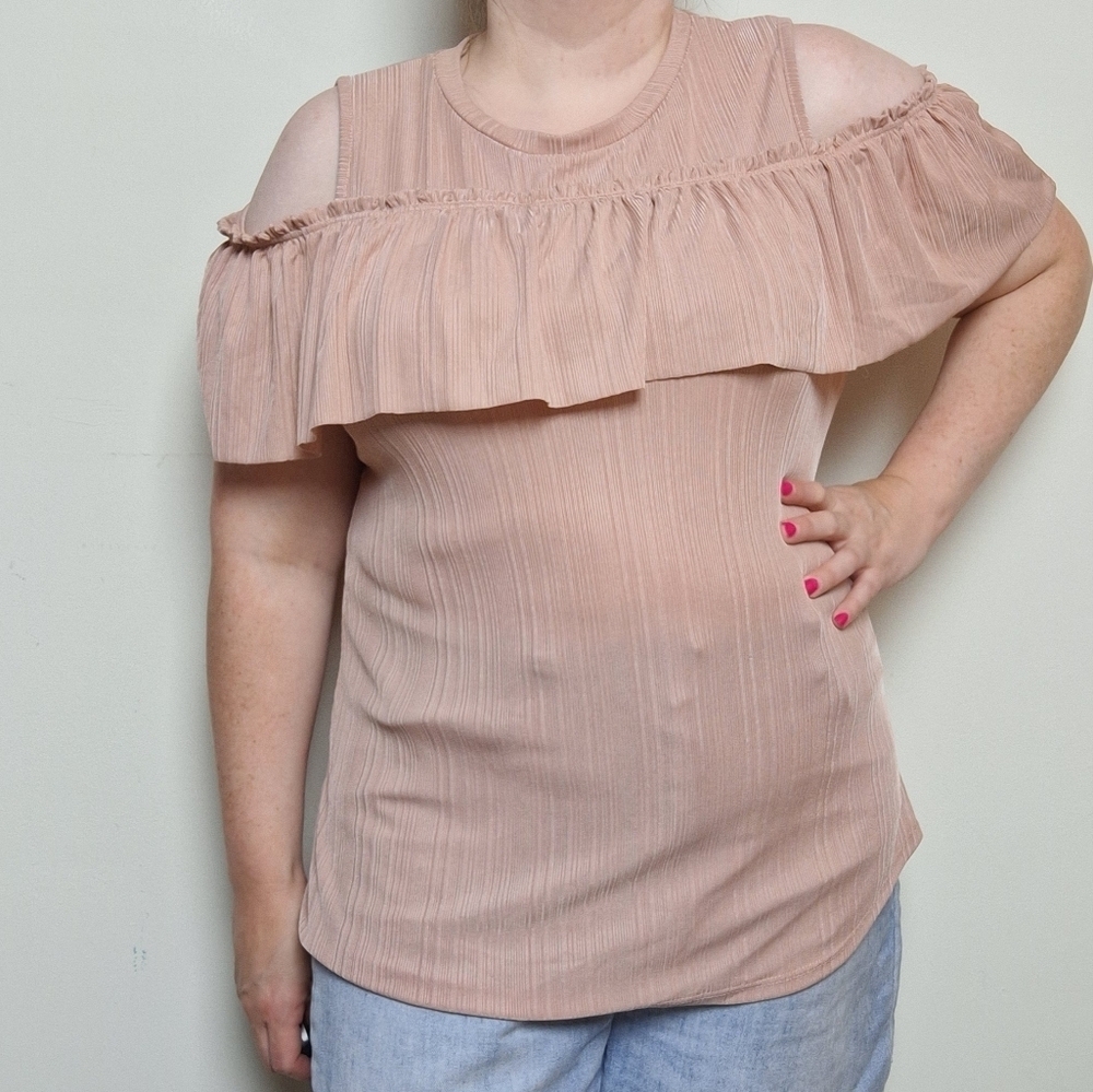 Blu Pepper Blush Pink Ruffle Detail Cold Shoulder Tank Top Size Large